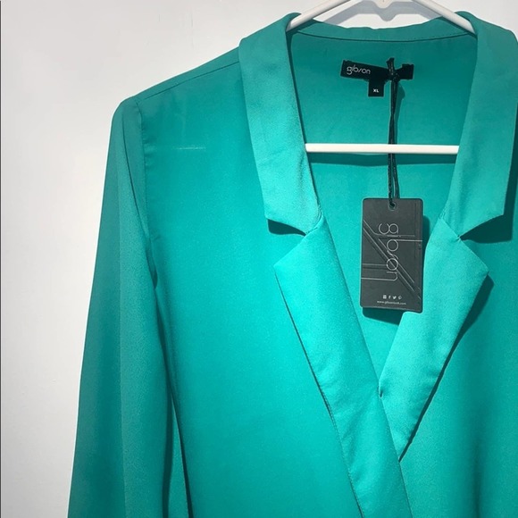 Gibson Green Faux Wrap Tunic Blouse - Picture 3 of 9